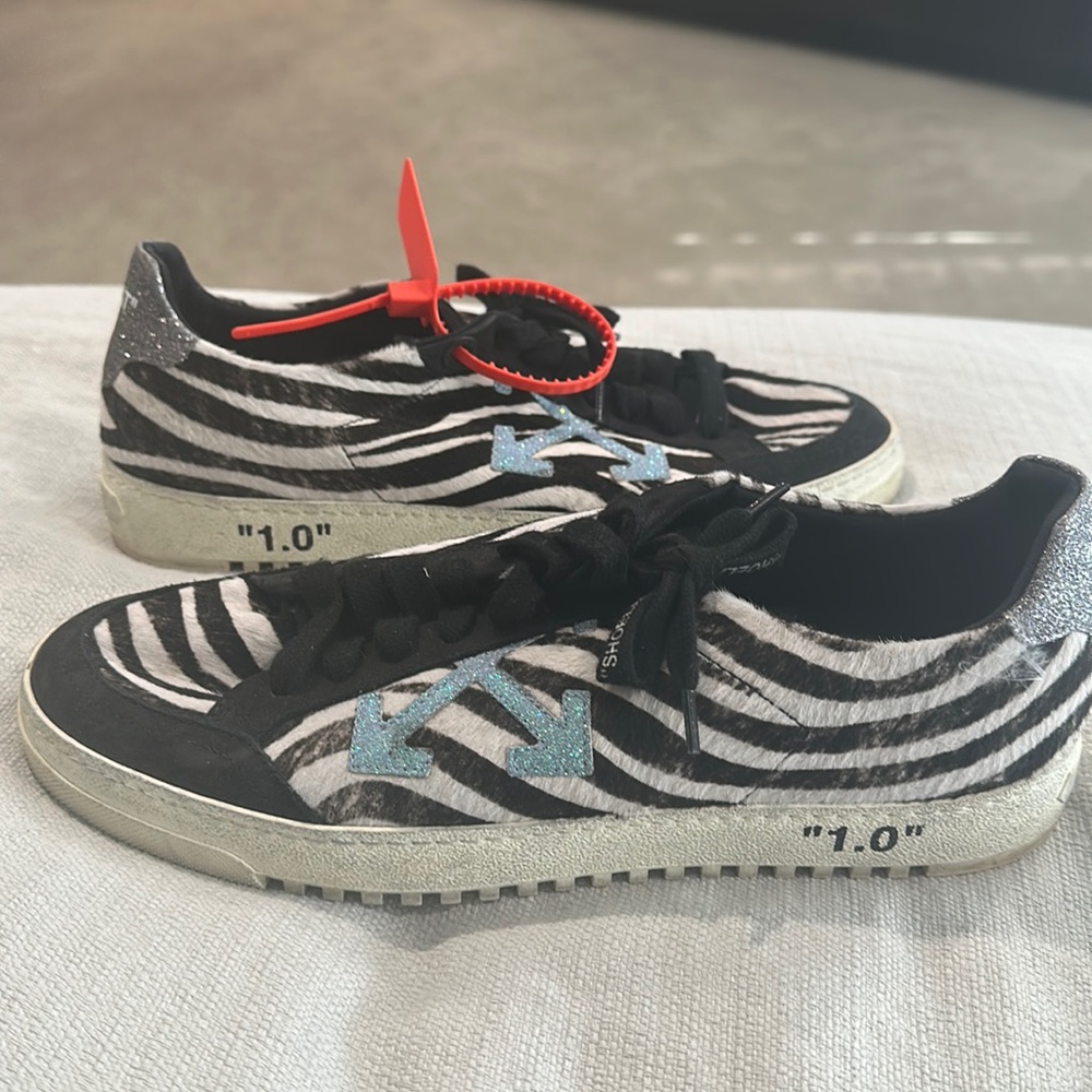 Limited edition awesome shoes